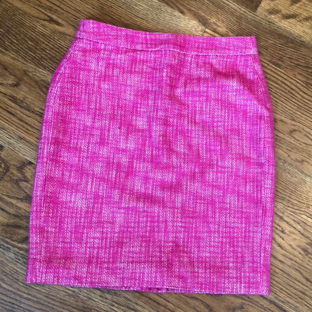 Magenta Banana Republic pencil skirt